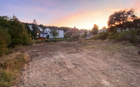 Flaches Grundstück Klosterneuburg 400m2 - Sonning - Perfekt für Familien | Nahe Uni Gugging