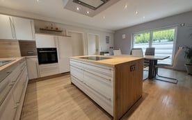 2021 neu aufgebautes KfW-55-Haus mit Ausbaureserve–provisionsfrei